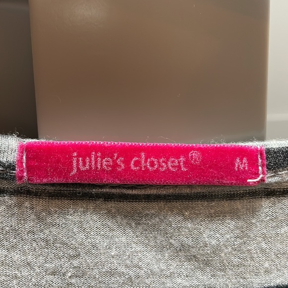 Women’s LOVE short sleeved shirt. Size medium. Gray w/black letters and stripes - Picture 2 of 4